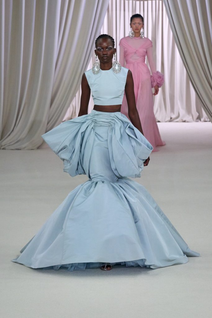 Giambattista Valli SPRING 2023 COUTURE