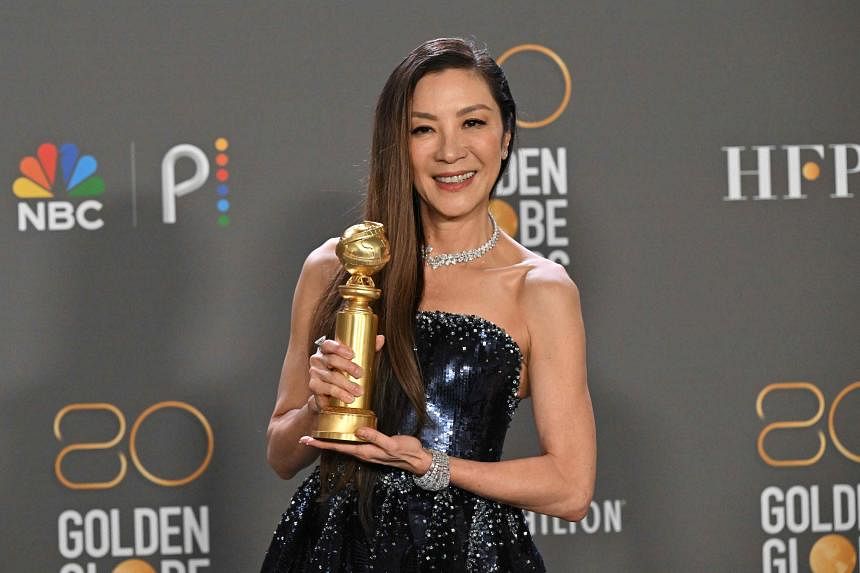 Michelle Yeoh Golden Globes 2023